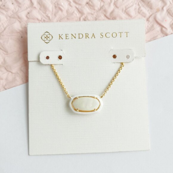 Kendra Scott Elisa Ivory Mix Enamel Framed Necklace - Picture 1 of 4